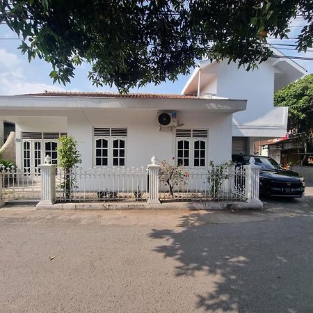 Kamiliya Homestay Ngabean Luaran gambar