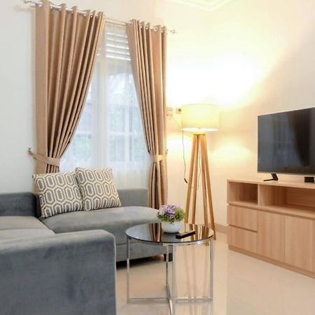 Kamiliya Homestay Ngabean Luaran gambar