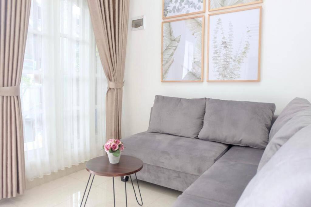 Kamiliya Homestay Ngabean Luaran gambar